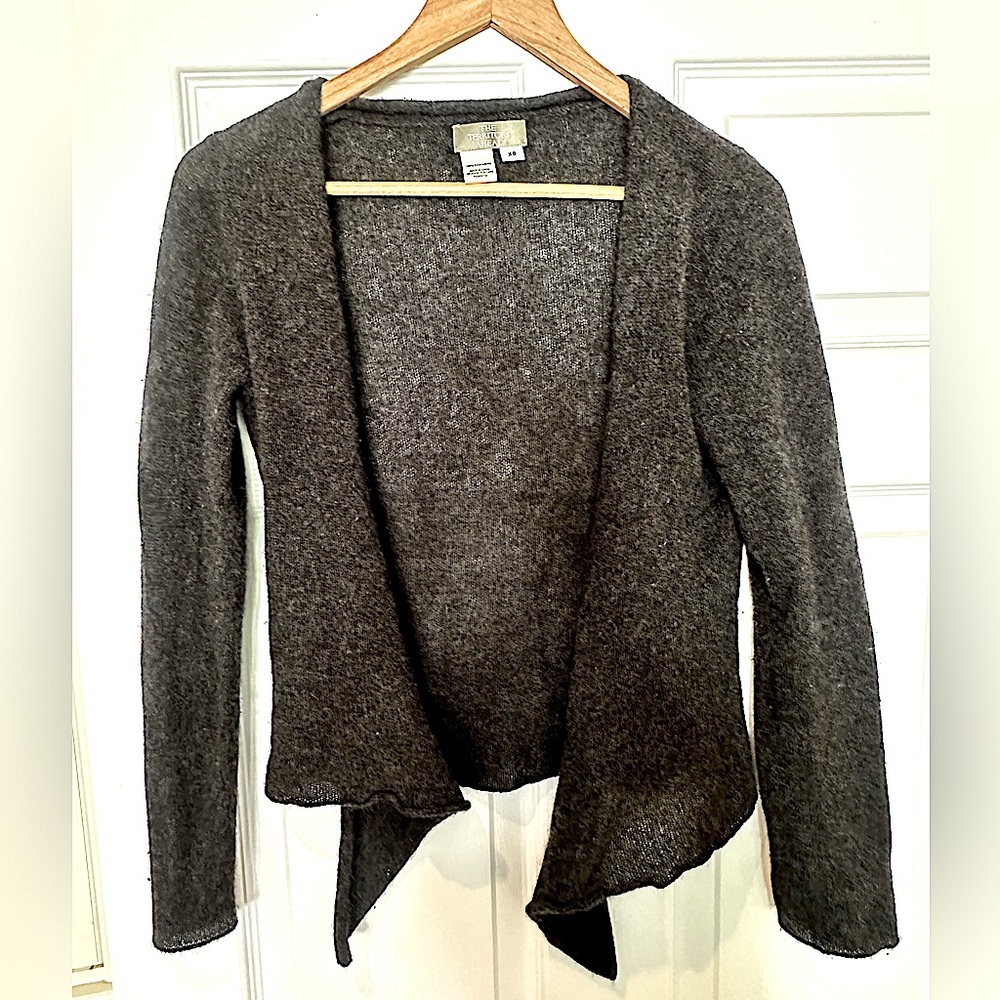 100% cashmere grey cardigan (xs) - The Territory Ahead